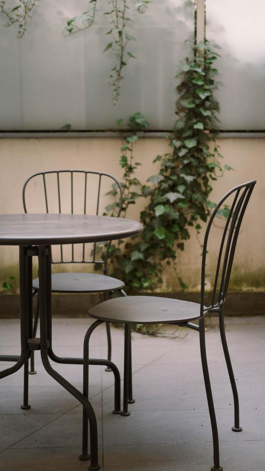 Apartment with Terrace,791737890:JPEG