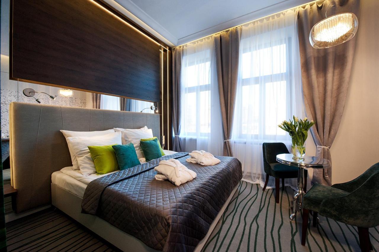 Standard Double Room,697358442:JPEG